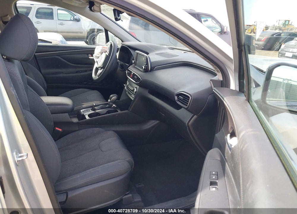 2019 HYUNDAI SANTA FE SEL VIN: 5NMS33AD1KH037791
