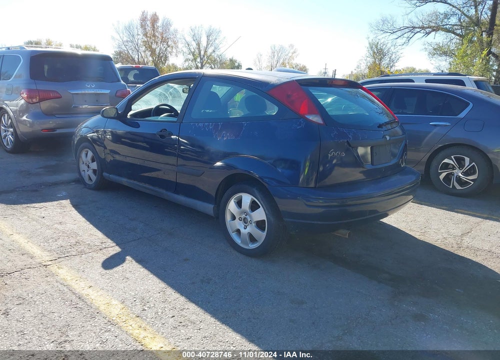2001 FORD FOCUS ZX3 VIN: 3FAFP313X1R151757