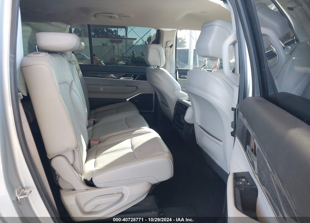 2022 JEEP WAGONEER SERIES II 4X2 VIN: 1C4SJUBT0NS101586