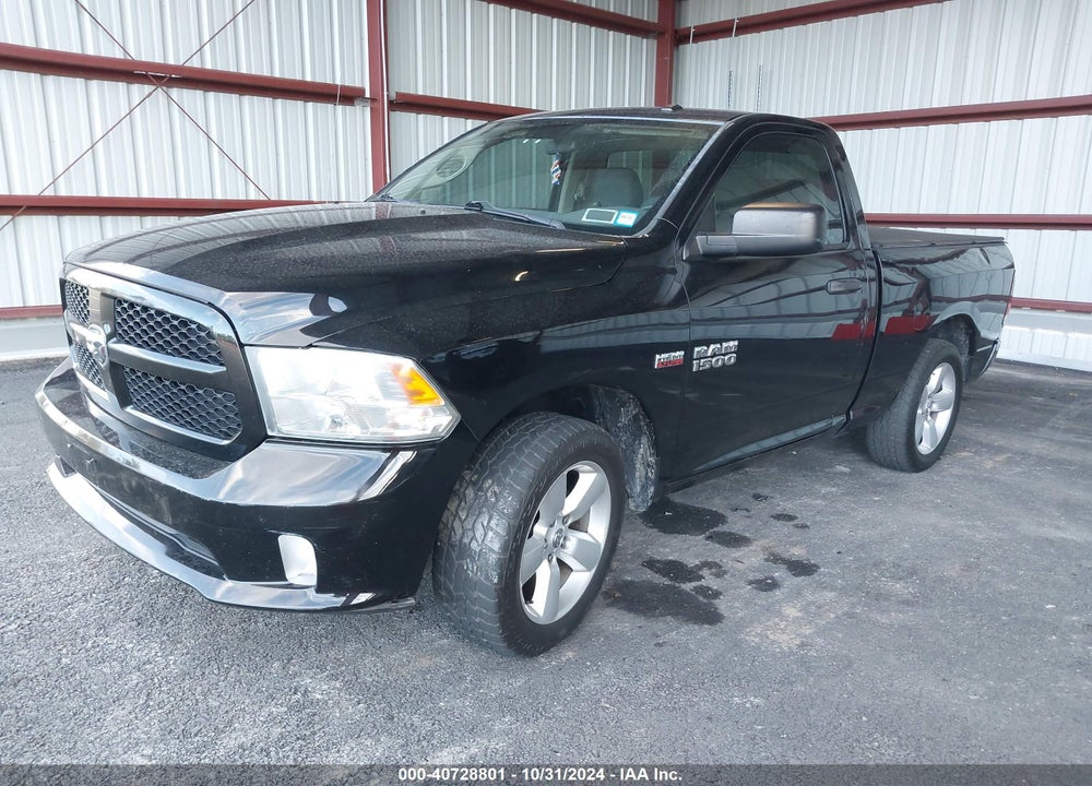 2013 RAM 1500 EXPRESS VIN: 3C6JR6AT2DG524944