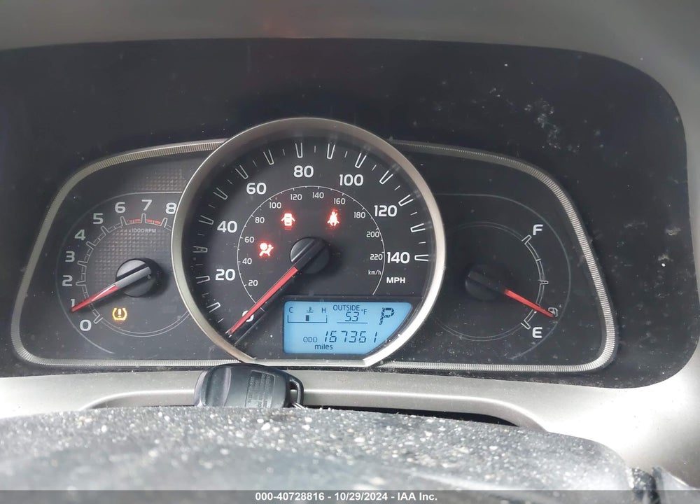 2015 TOYOTA RAV4 XLE VIN: 2T3RFREVXFW331011