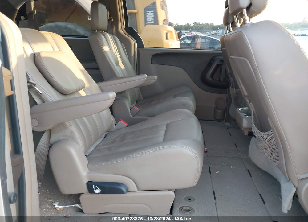 2016 CHRYSLER TOWN & COUNTRY TOURING VIN: 2C4RC1BG4GR172689