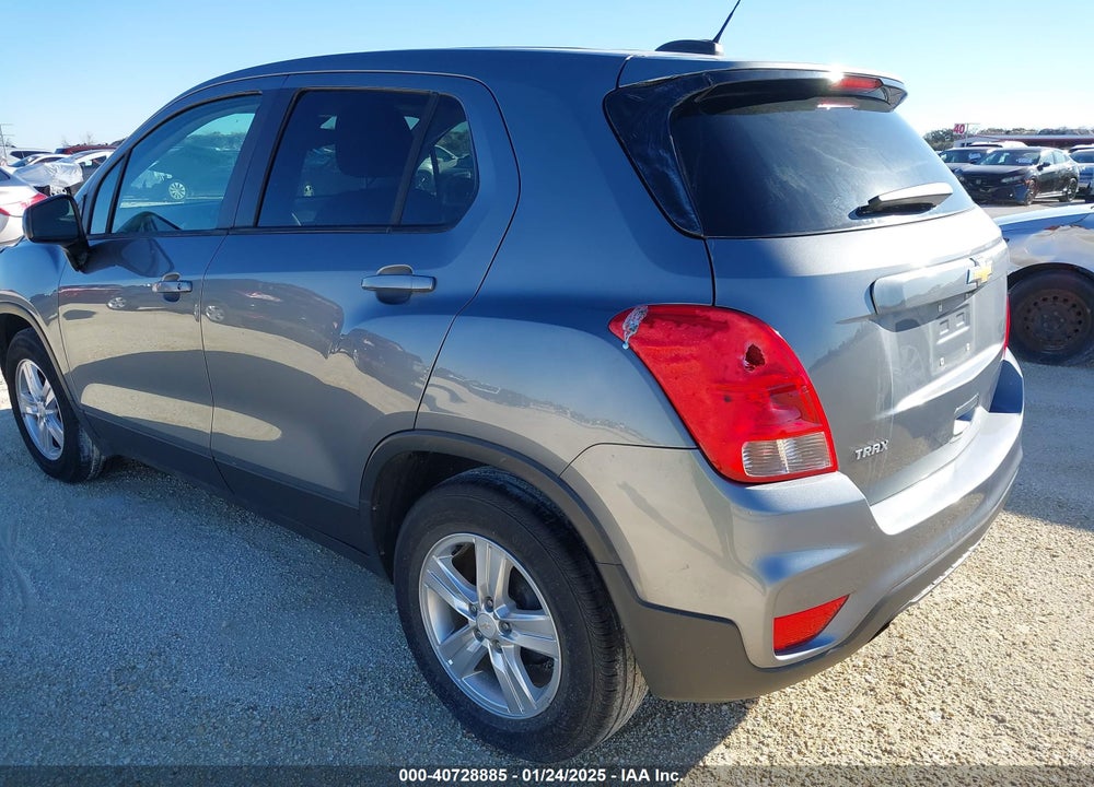 2020 CHEVROLET TRAX FWD LS VIN: 3GNCJKSB9LL215928