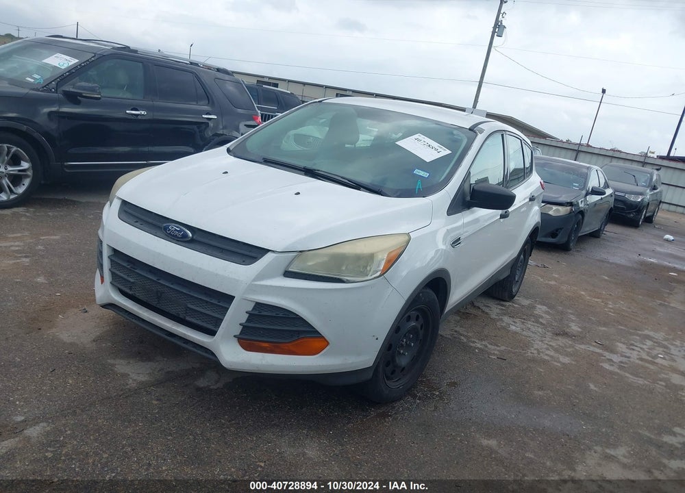 2015 FORD ESCAPE S VIN: 1FMCU0F74FUC05825