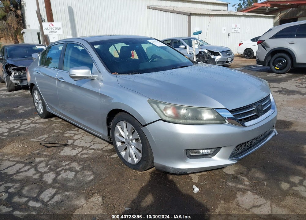2013 HONDA ACCORD EX-L VIN: 1HGCR2F86DA201981