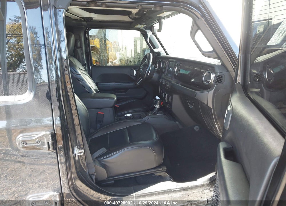 2020 JEEP WRANGLER UNLIMITED SAHARA ALTITUDE 4X4 VIN: 1C4HJXEG5LW119209