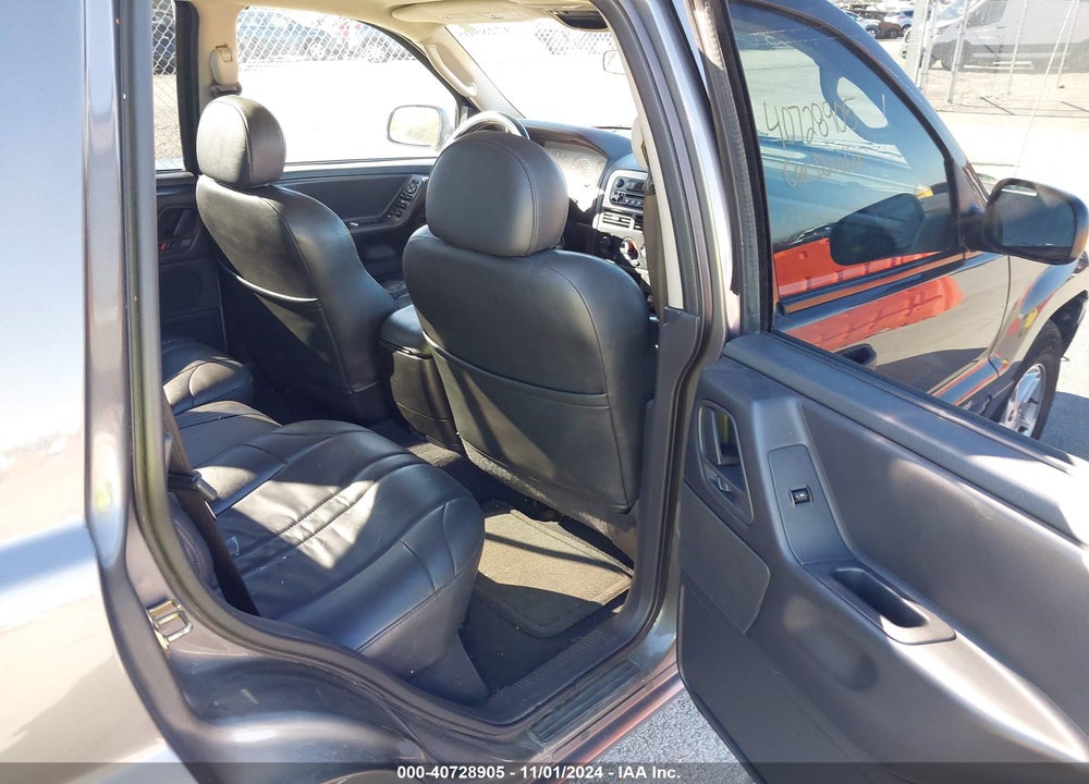 2004 JEEP GRAND CHEROKEE LAREDO VIN: 1J4GW48N74C405324