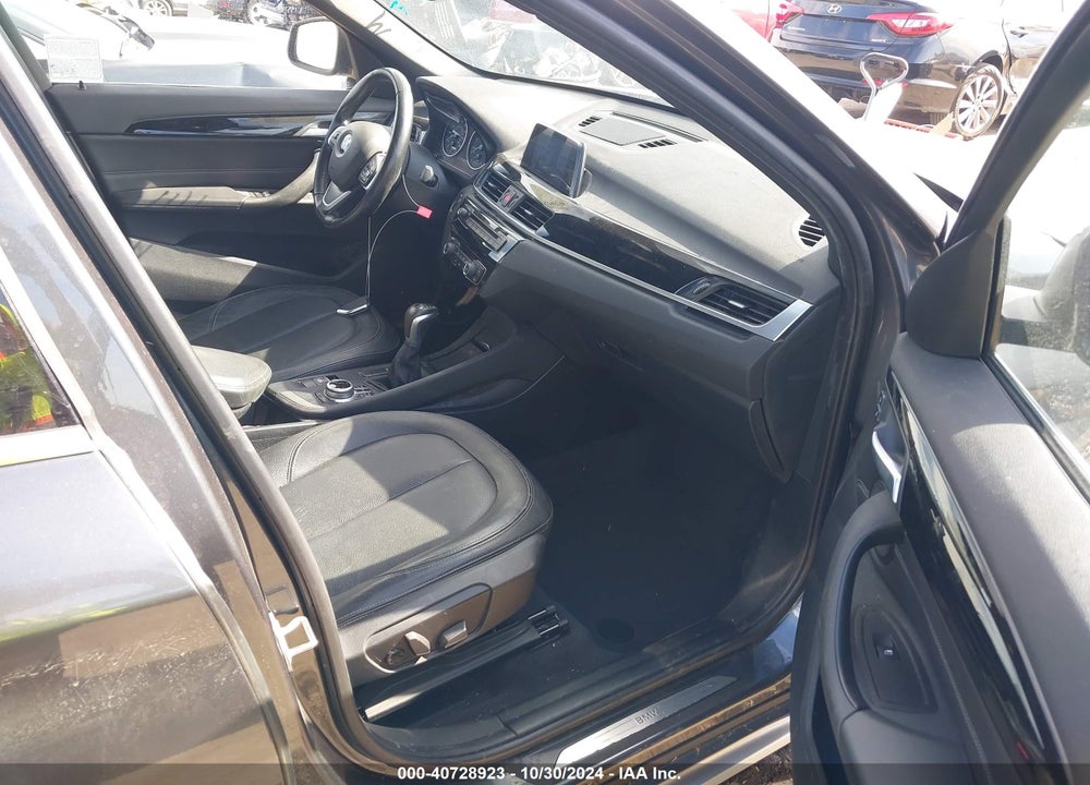 2018 BMW X1 SDRIVE28I VIN: WBXHU7C38J5H42646