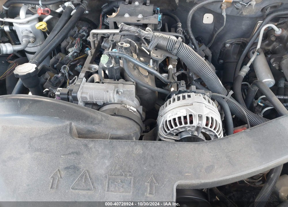 2005 CHEVROLET SUBURBAN 1500 LT VIN: 3GNFK16Z05G137000