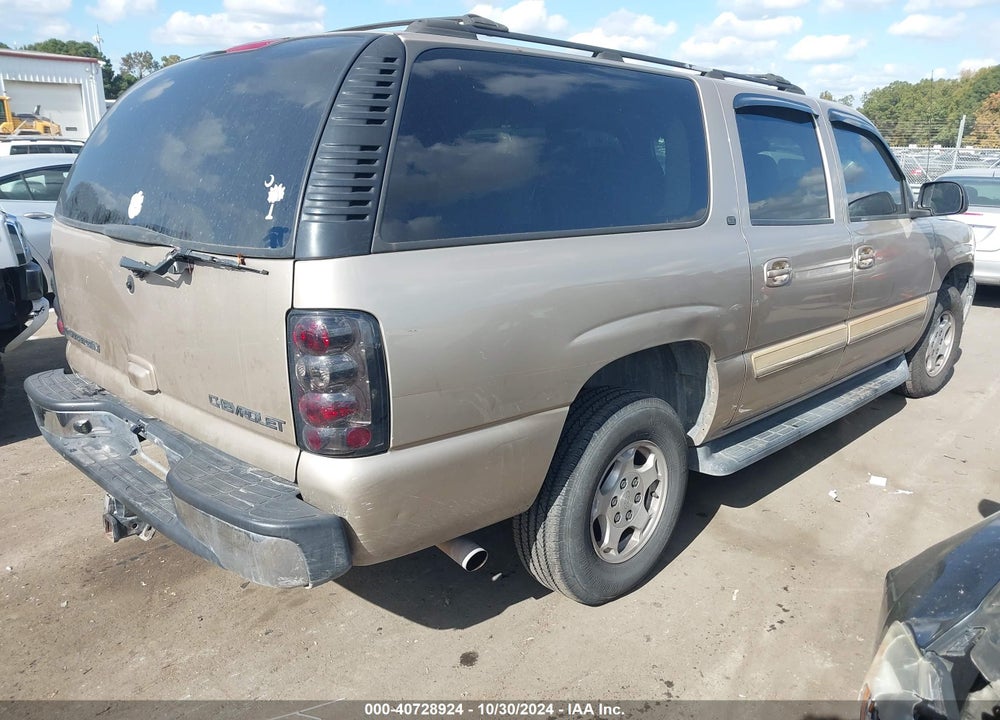 2005 CHEVROLET SUBURBAN 1500 LT VIN: 3GNFK16Z05G137000