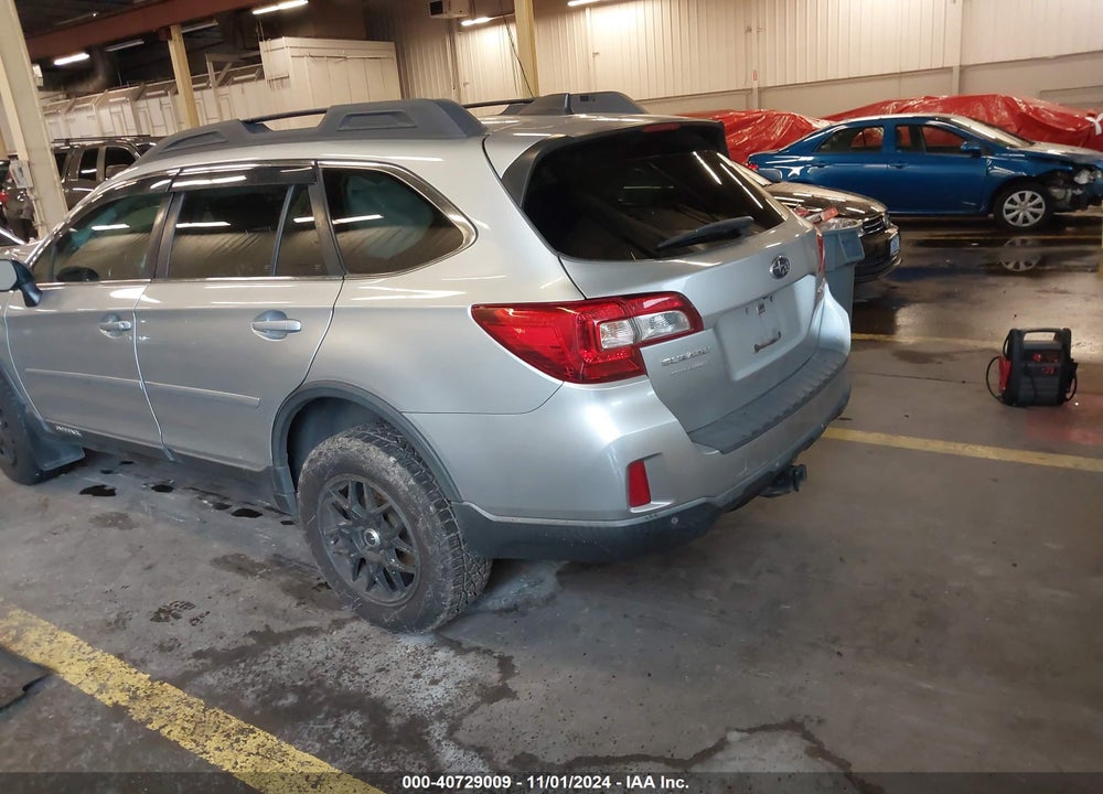 2017 SUBARU OUTBACK 3.6R LIMITED VIN: 4S4BSENC8H3417407