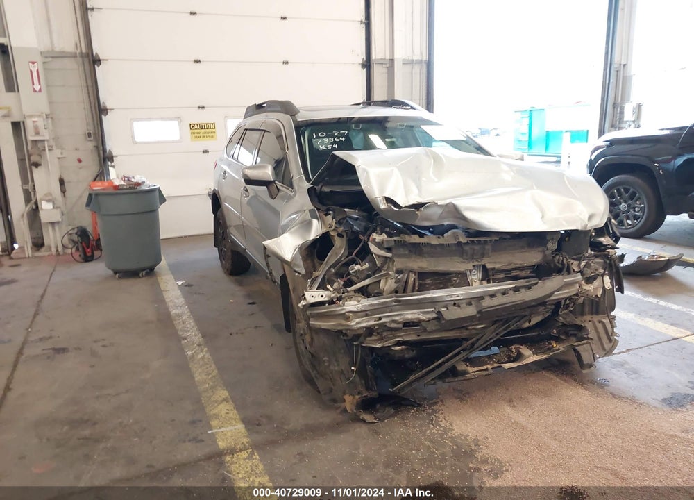 2017 SUBARU OUTBACK 3.6R LIMITED VIN: 4S4BSENC8H3417407