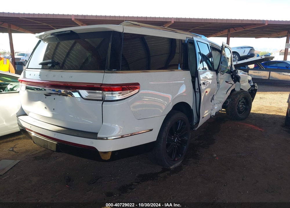 2022 LINCOLN NAVIGATOR L VIN: 5LMJJ3LT9NEL14631