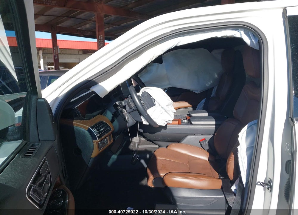 2022 LINCOLN NAVIGATOR L VIN: 5LMJJ3LT9NEL14631