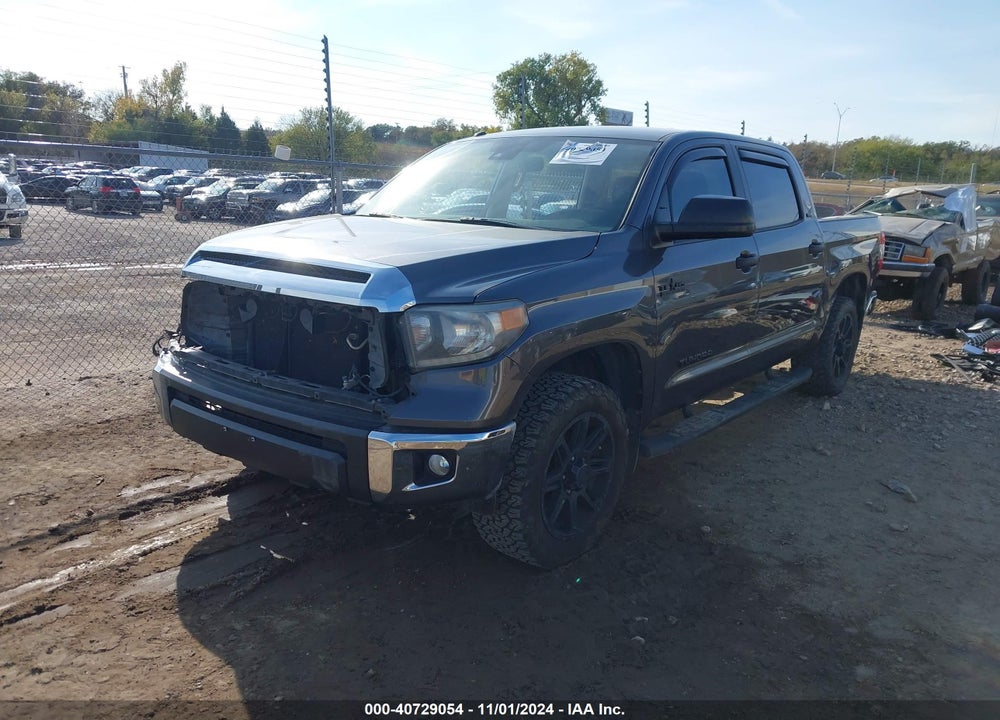 2018 TOYOTA TUNDRA SR5 4.6L V8 VIN: 5TFEM5F14JX131089