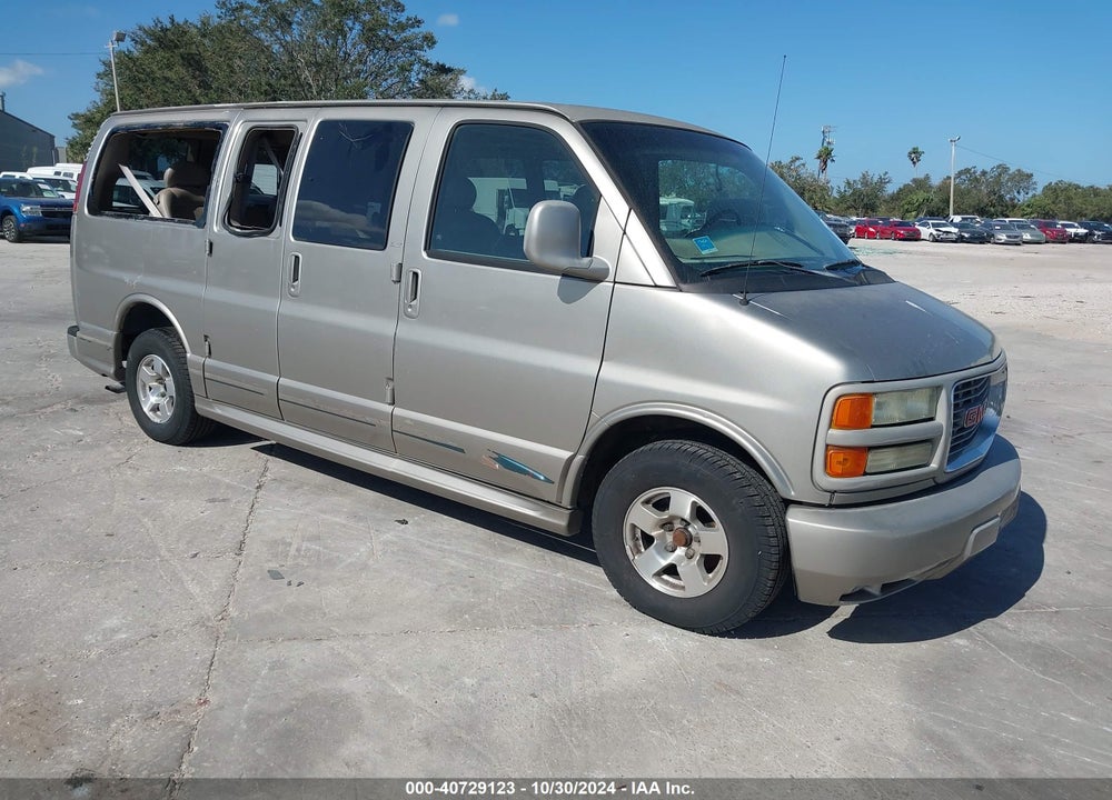 2002 GMC SAVANA SLT VIN: 1GKFG65R621121844
