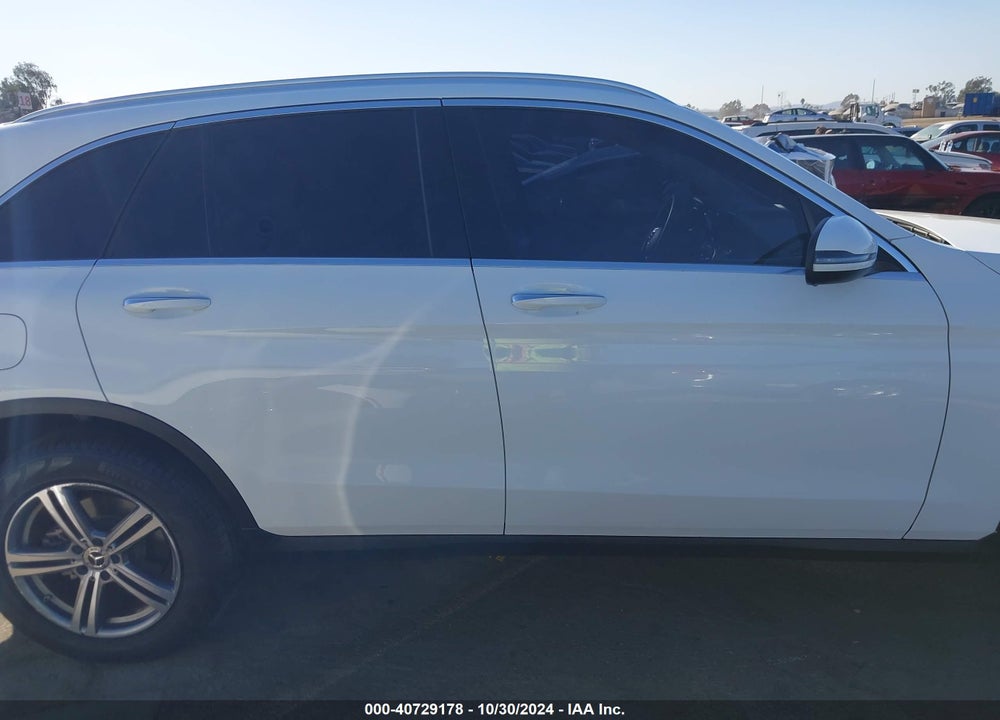 2021 MERCEDES-BENZ GLC 300 SUV VIN: W1N0G8DB3MV310022