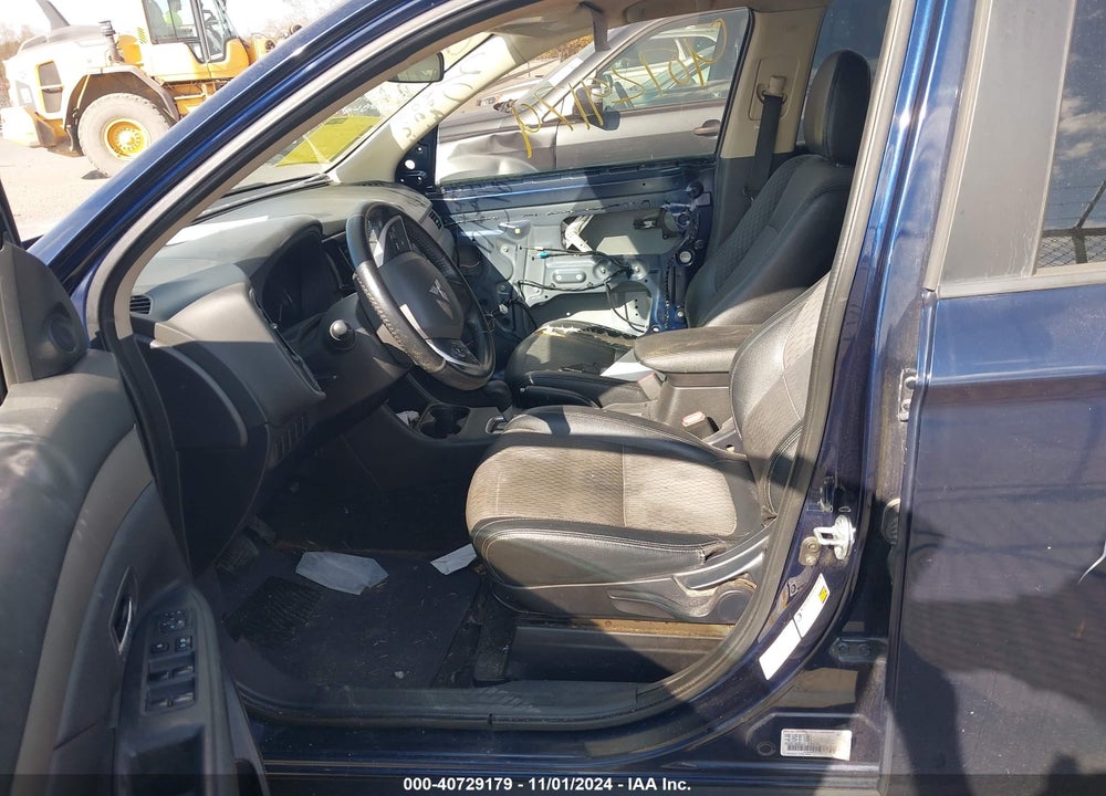 2015 MITSUBISHI OUTLANDER SE VIN: JA4AZ3A31FZ006540
