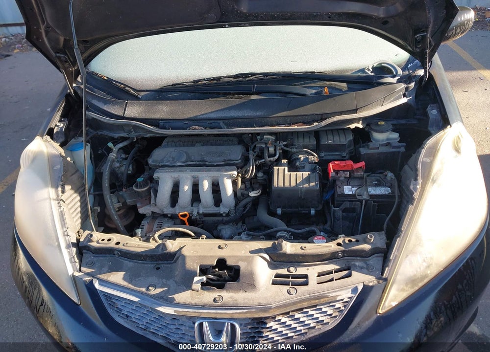 2009 HONDA FIT VIN: JHMGE88299S058032