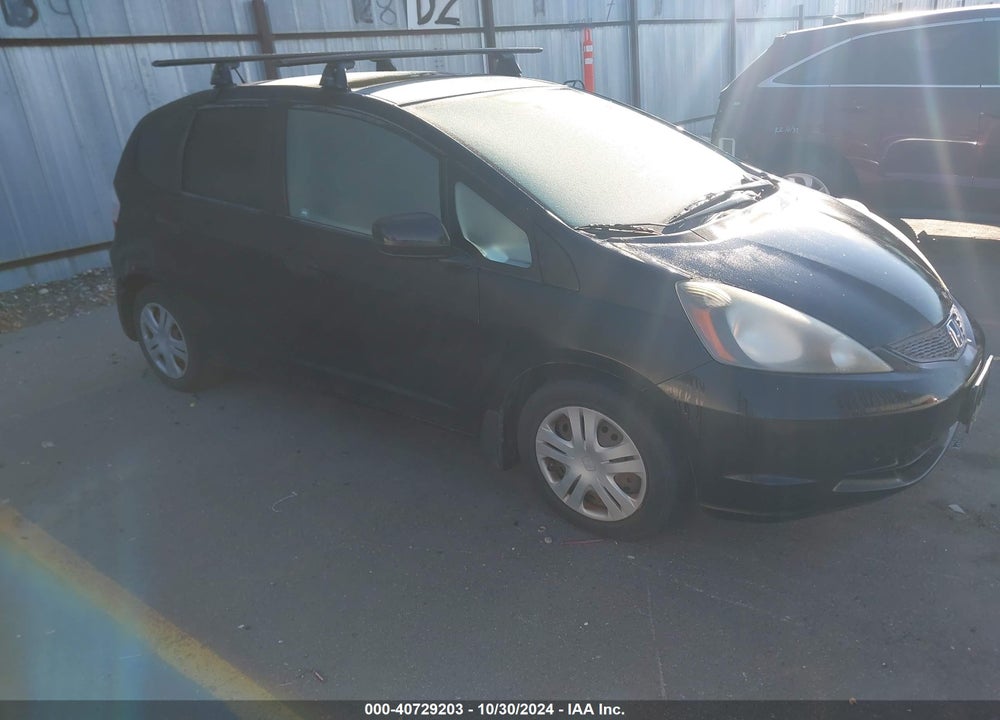 2009 HONDA FIT VIN: JHMGE88299S058032
