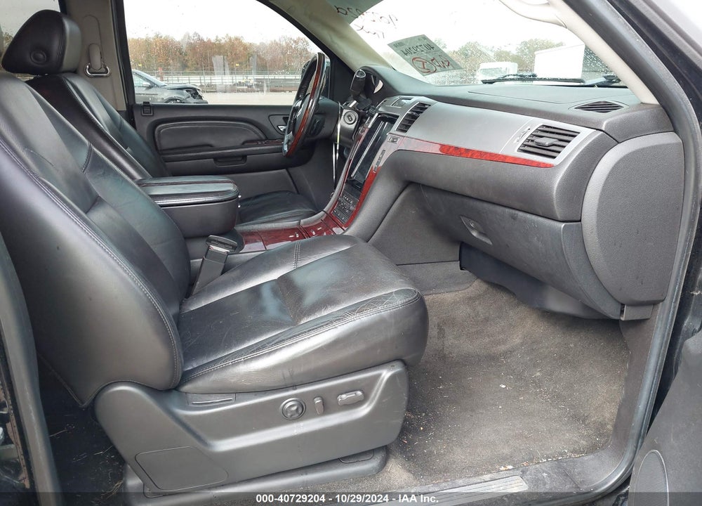 2007 CADILLAC ESCALADE EXT STANDARD VIN: 3GYFK62857G220454
