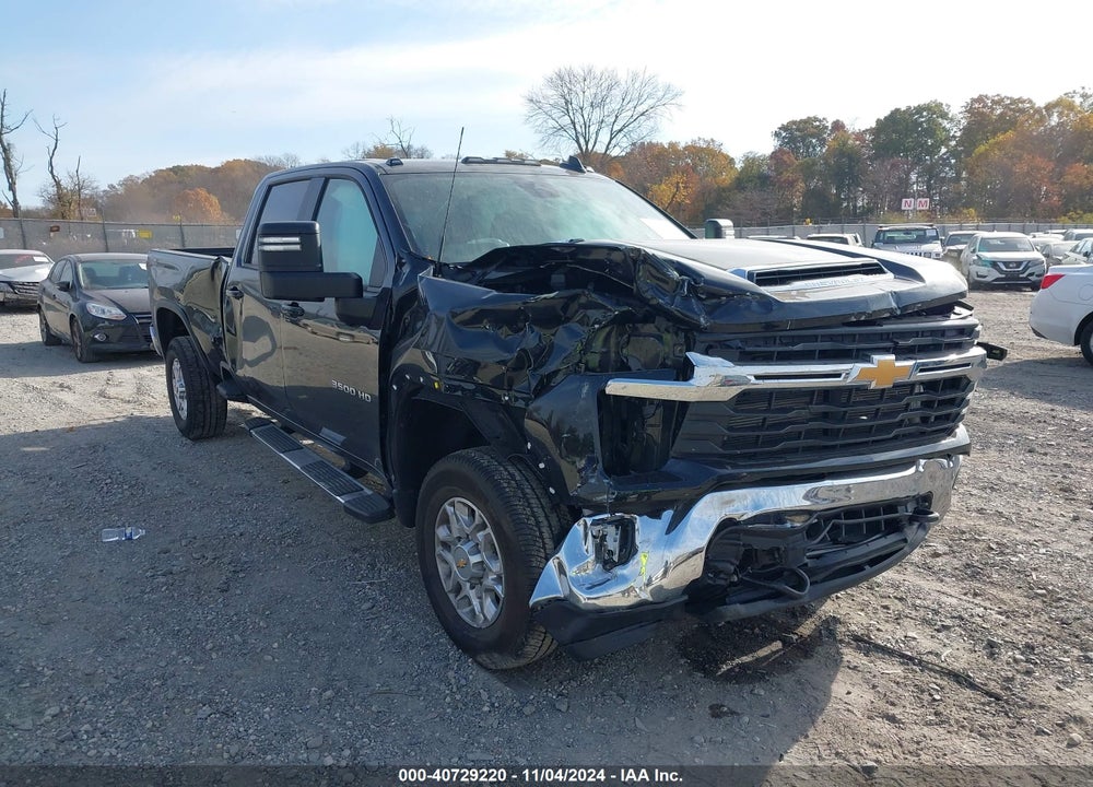 2024 CHEVROLET SILVERADO 3500HD 4WD  LONG BED LT VIN: 1GC4YTEY7RF207652