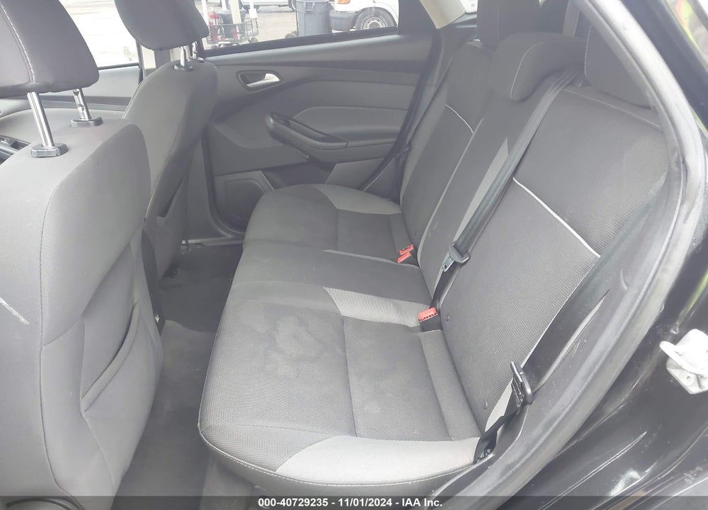 2014 FORD FOCUS SE VIN: 1FADP3K23EL236070