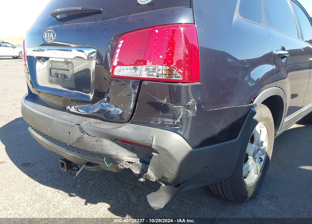 2012 KIA SORENTO LX V6 VIN: 5XYKTDA23CG284469
