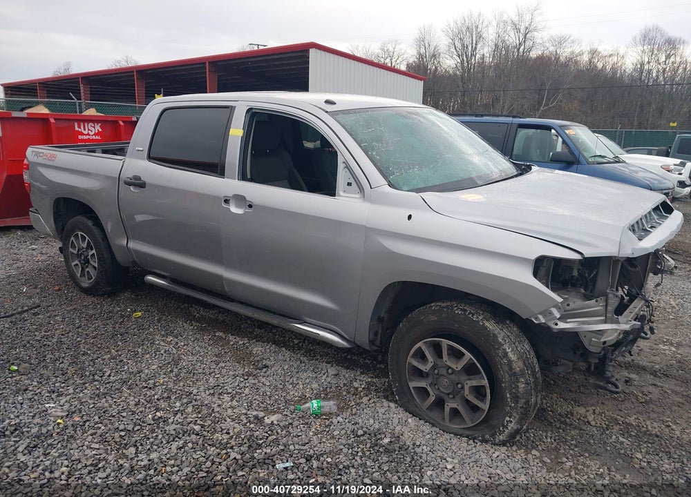 2015 TOYOTA TUNDRA SR5 5.7L V8 VIN: 5TFDY5F13FX431357