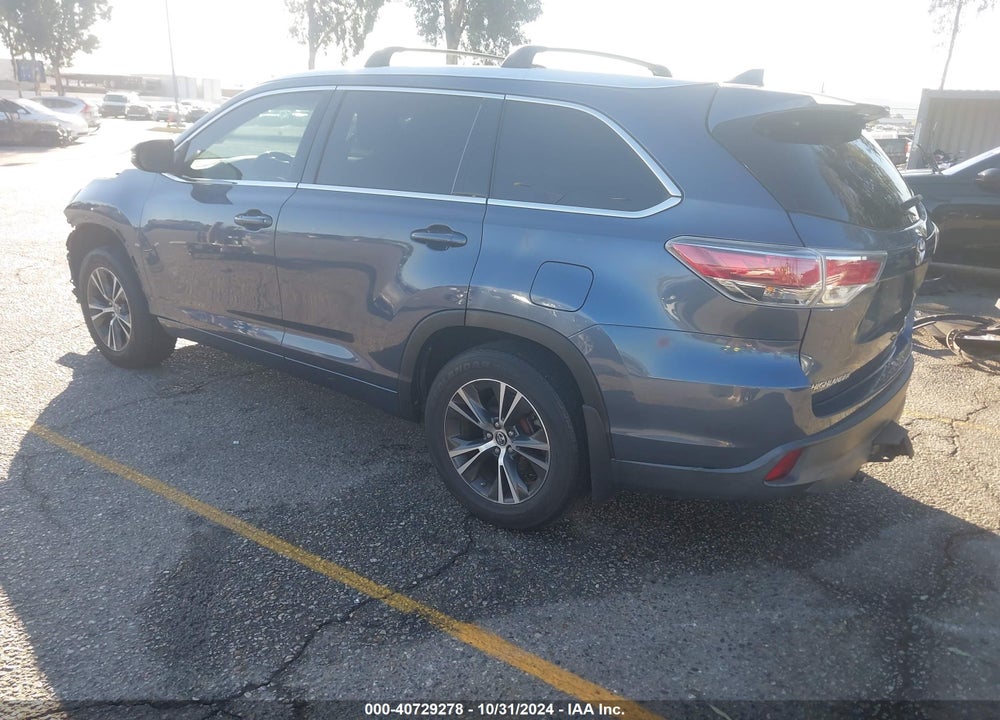 2016 TOYOTA HIGHLANDER XLE V6 VIN: 5TDJKRFH9GS255365