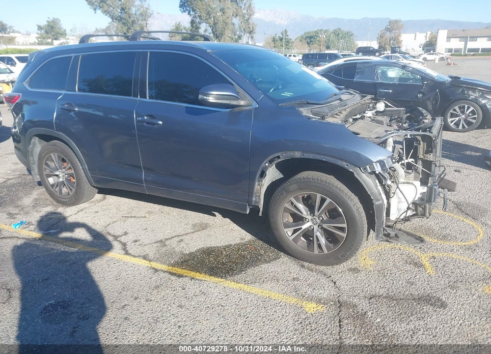 2016 TOYOTA HIGHLANDER XLE V6 VIN: 5TDJKRFH9GS255365