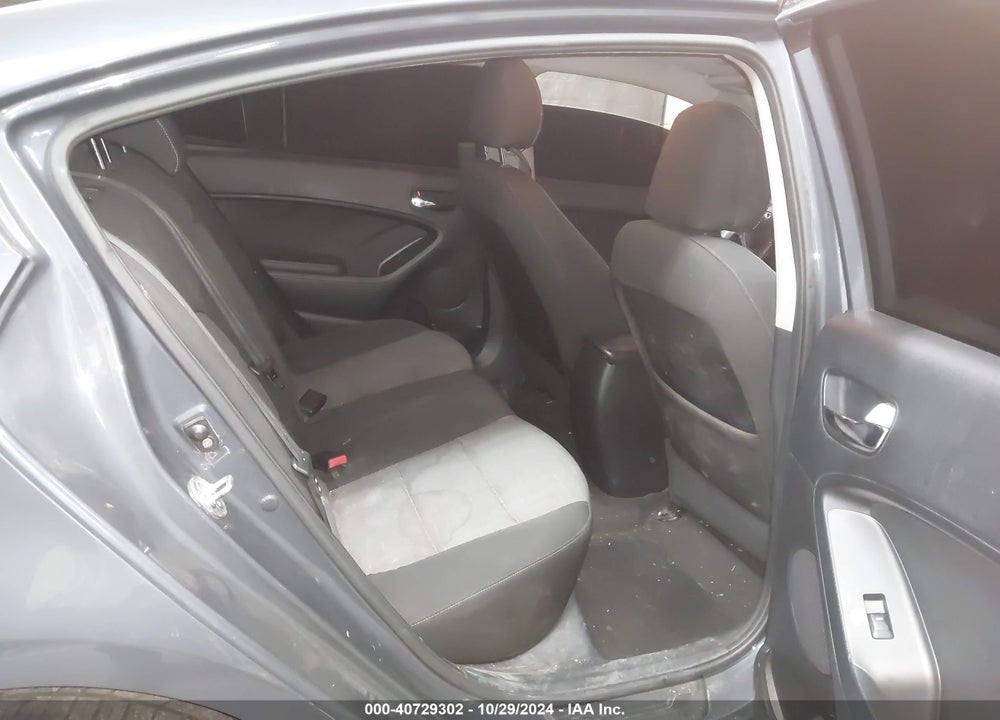 2015 KIA FORTE EX VIN: KNAFX4A89F5319939