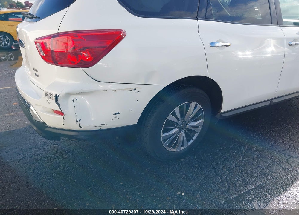 2019 NISSAN PATHFINDER SV VIN: 5N1DR2MM4KC621903
