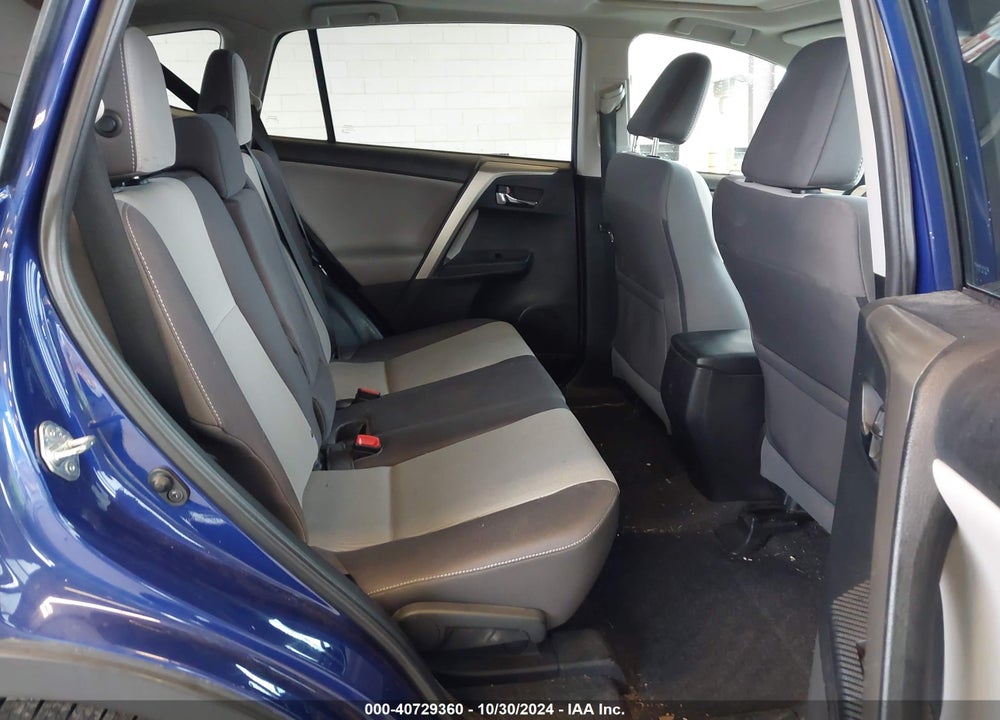 2014 TOYOTA RAV4 XLE VIN: 2T3RFREV3EW176168