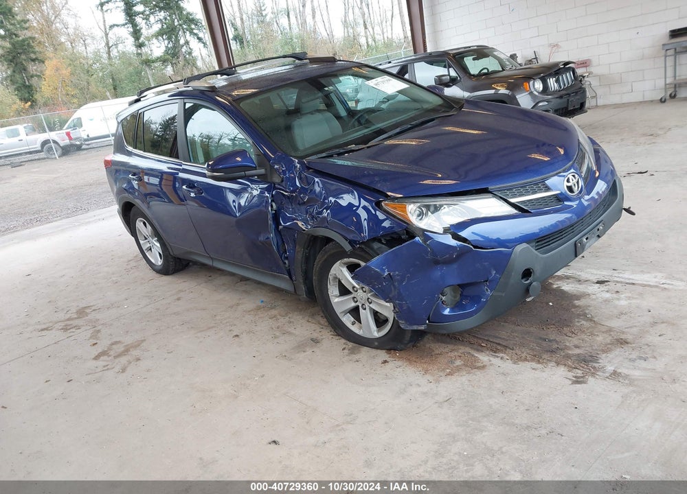 2014 TOYOTA RAV4 XLE VIN: 2T3RFREV3EW176168