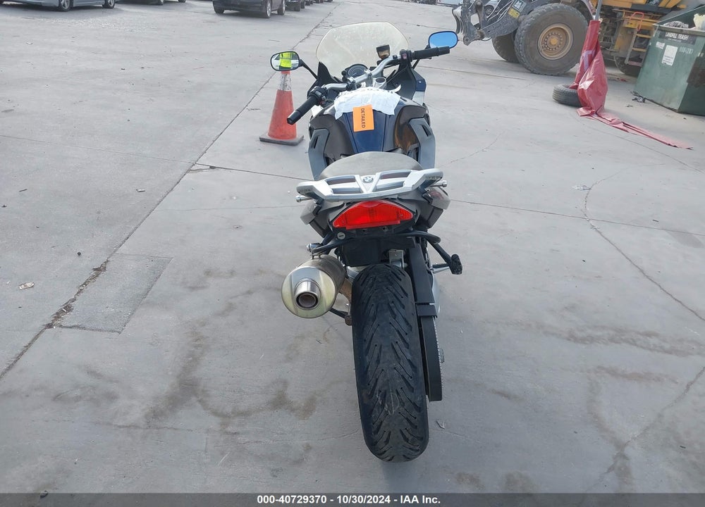 2013 BMW F800 GT VIN: WB10B1302DZF87198