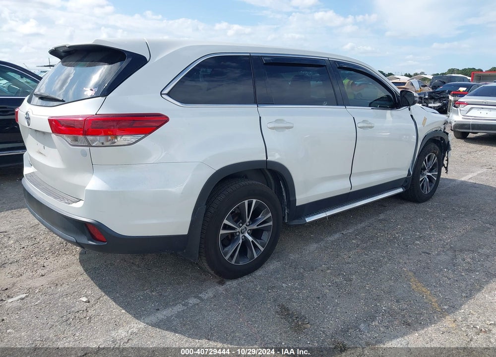 2019 TOYOTA HIGHLANDER LE VIN: 5TDZARFH7KS042994