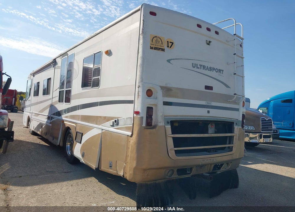 2002 FREIGHTLINER ULTRA  CHASSIS VIN: 4UZAAHAK32CJ71211