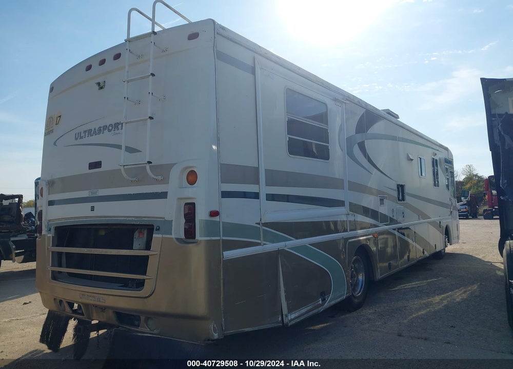 2002 FREIGHTLINER ULTRA  CHASSIS VIN: 4UZAAHAK32CJ71211