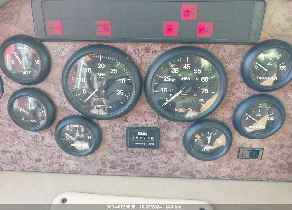 2002 FREIGHTLINER ULTRA  CHASSIS VIN: 4UZAAHAK32CJ71211