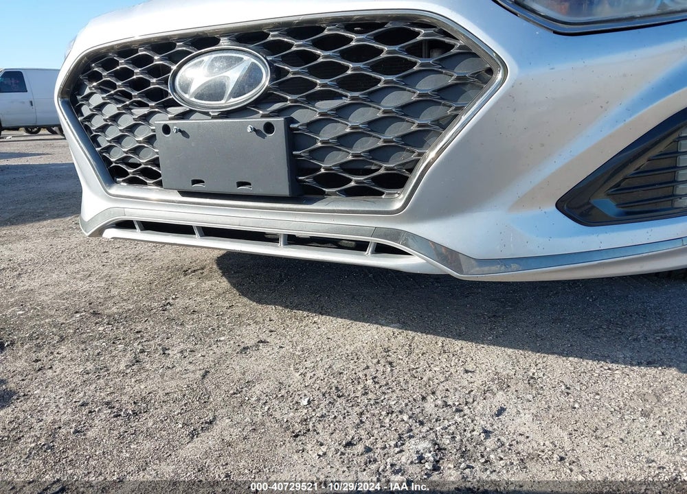 2018 HYUNDAI SONATA SPORT VIN: 5NPE34AF4JH674941