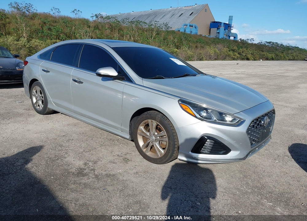2018 HYUNDAI SONATA SPORT VIN: 5NPE34AF4JH674941