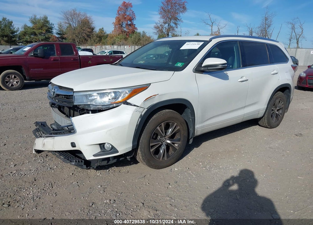 2016 TOYOTA HIGHLANDER XLE V6 VIN: 5TDJKRFH4GS249280