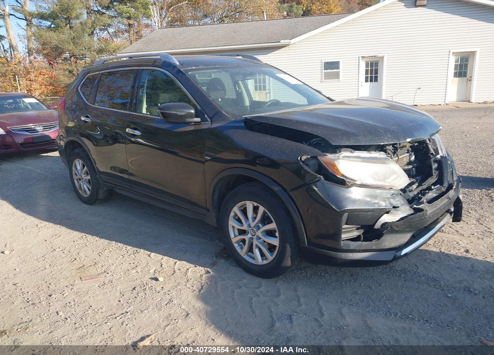 2017 NISSAN ROGUE SV VIN: KNMAT2MVXHP564271
