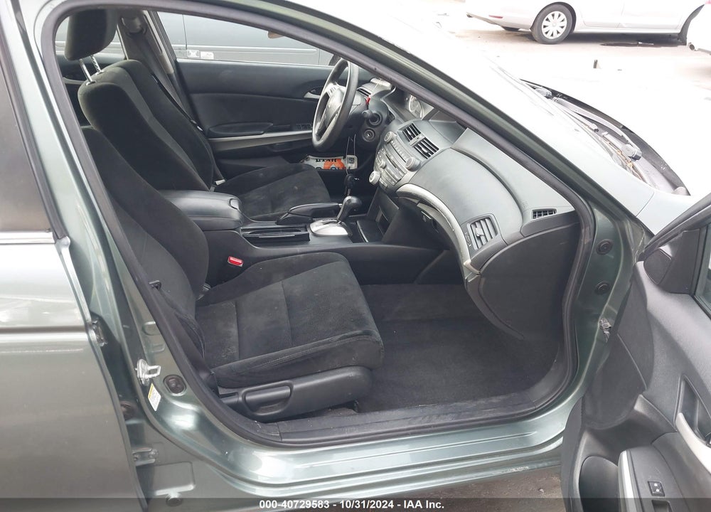 2009 HONDA ACCORD 2.4 EX VIN: 1HGCP26789A120923