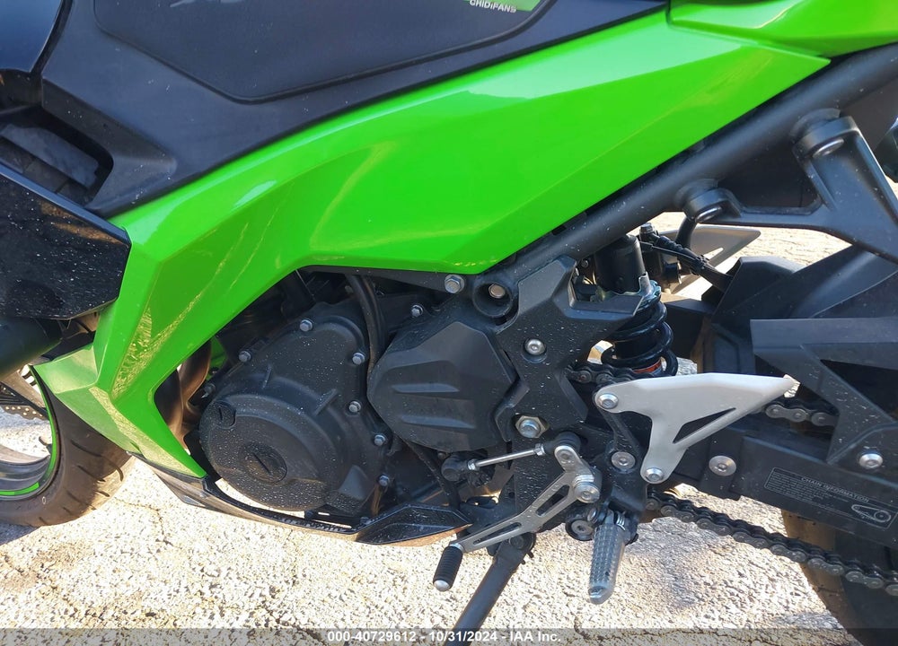 2020 KAWASAKI EX400 VIN: JKAEXKH15LDA62532