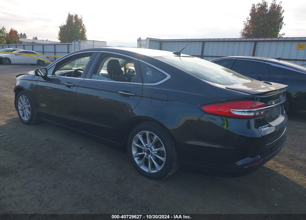 2017 FORD FUSION ENERGI TITANIUM VIN: 3FA6P0SU7HR191634