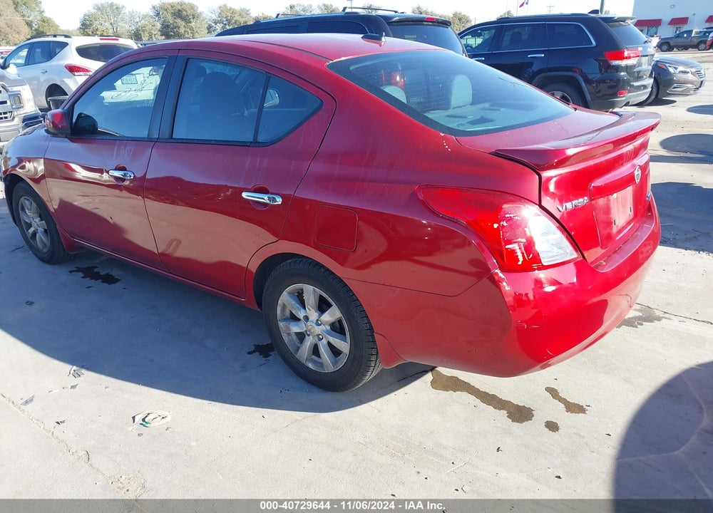 2013 NISSAN VERSA 1.6 SL VIN: 3N1CN7AP1DL834812