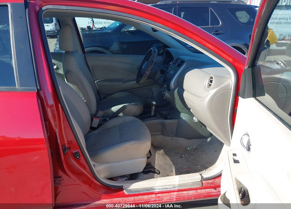 2013 NISSAN VERSA 1.6 SL VIN: 3N1CN7AP1DL834812