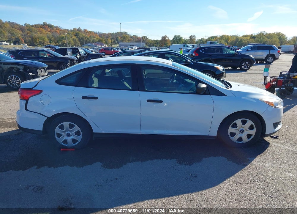 2017 FORD FOCUS S VIN: 1FADP3E20HL328804